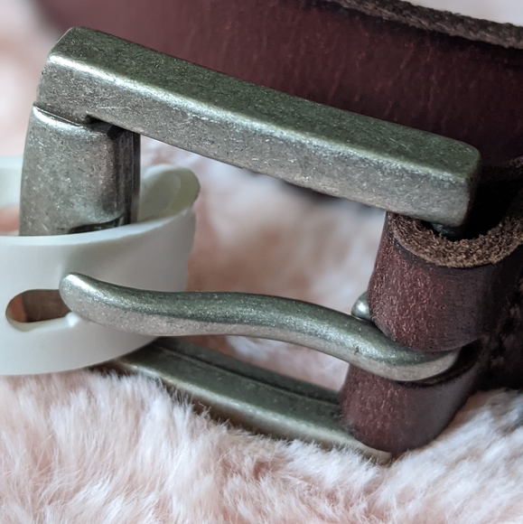 Time and Tru 100% Leather Belt S/M Brown - Picture 5 of 7